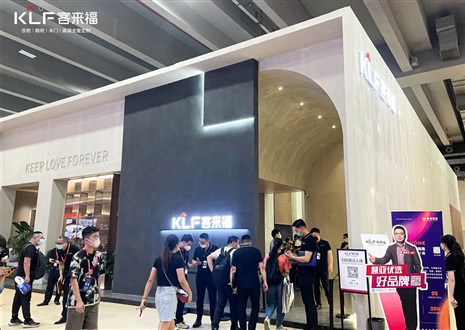 中國建博會(huì)（廣州）高端訪談|客來福尹其宏：行業(yè)領(lǐng)先水漆工藝，打造“三高”整家